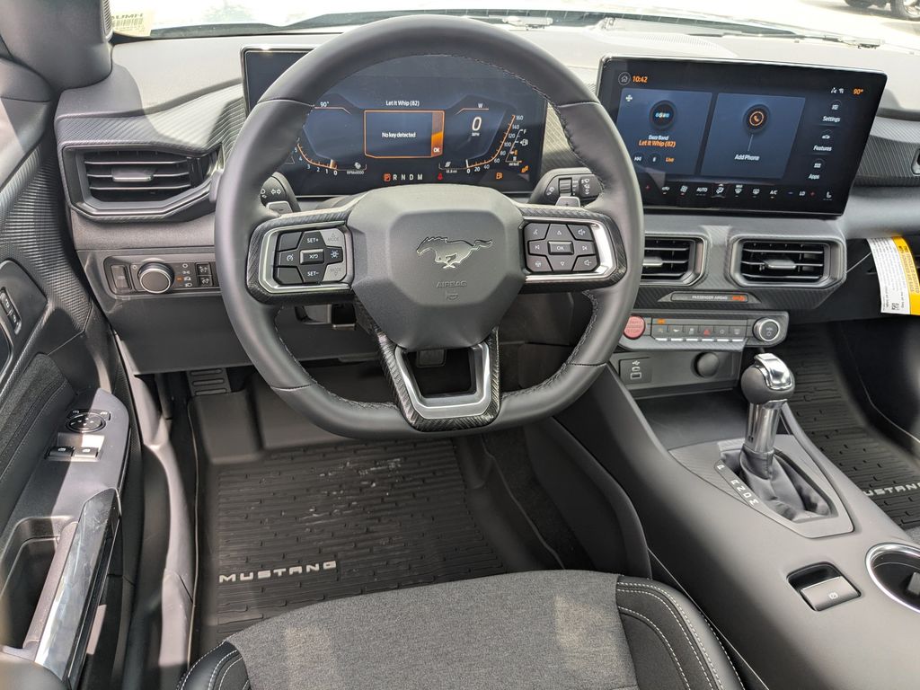 2025 Ford Mustang GT photo 15