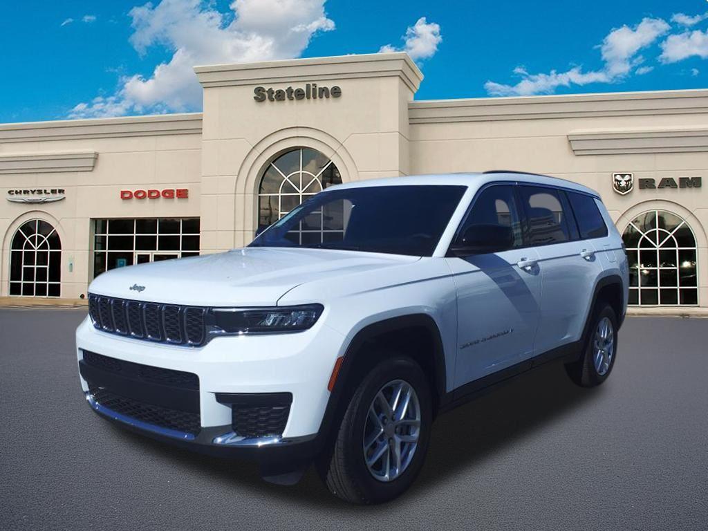 2025 Jeep Grand Cherokee L Laredo's photo