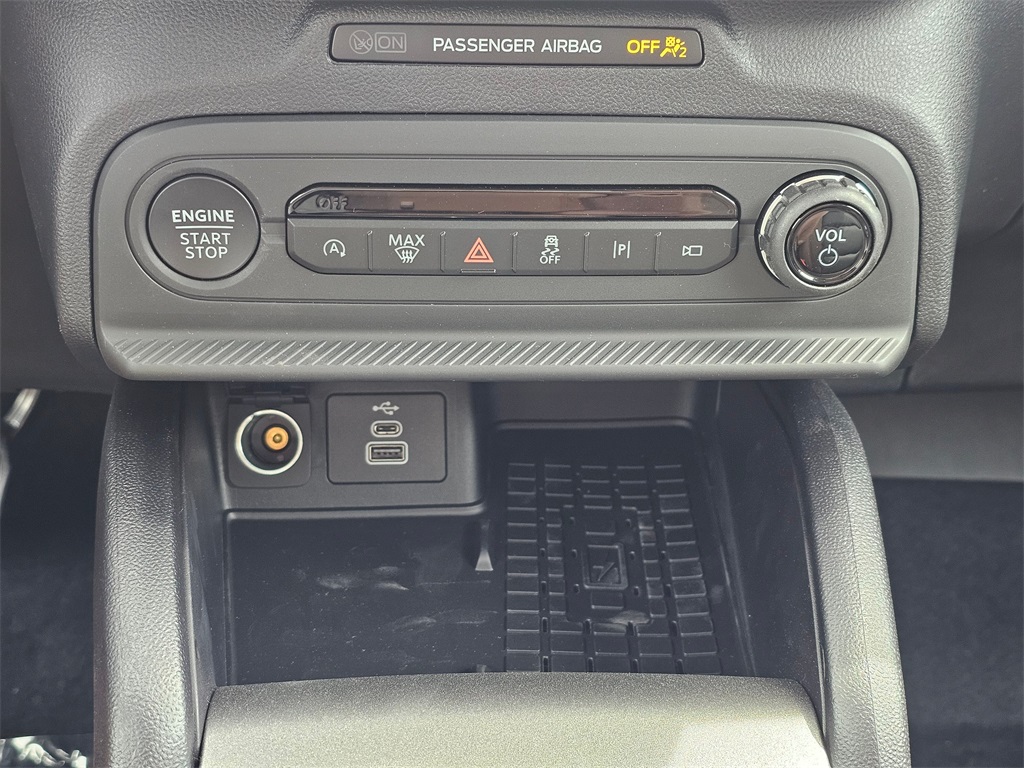 2025 Ford Bronco Sport Outer Banks photo 30