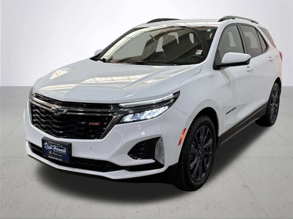 2022 Chevrolet Equinox RS photo 2