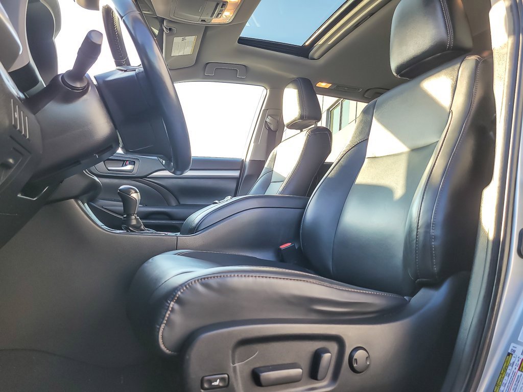 2019 TOYOTA HIGHLANDER - Image 7