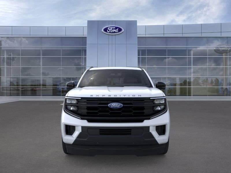 2025 Ford Expedition photo 4