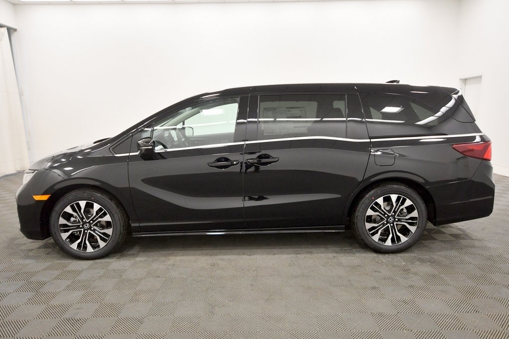 2026 Honda Odyssey Elite photo 3