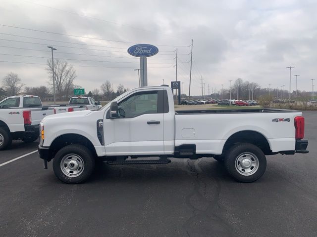 2024 Ford F-350 XL photo 2