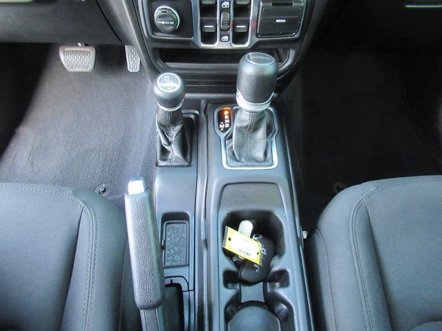 2021 Jeep Gladiator Sport S photo 20
