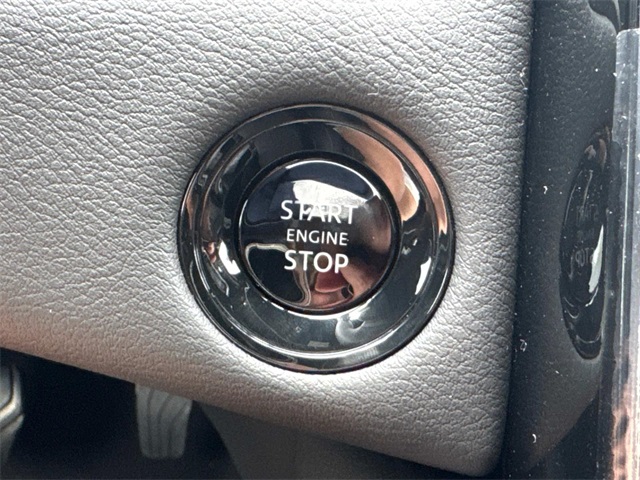 2025 Nissan Armada photo 36