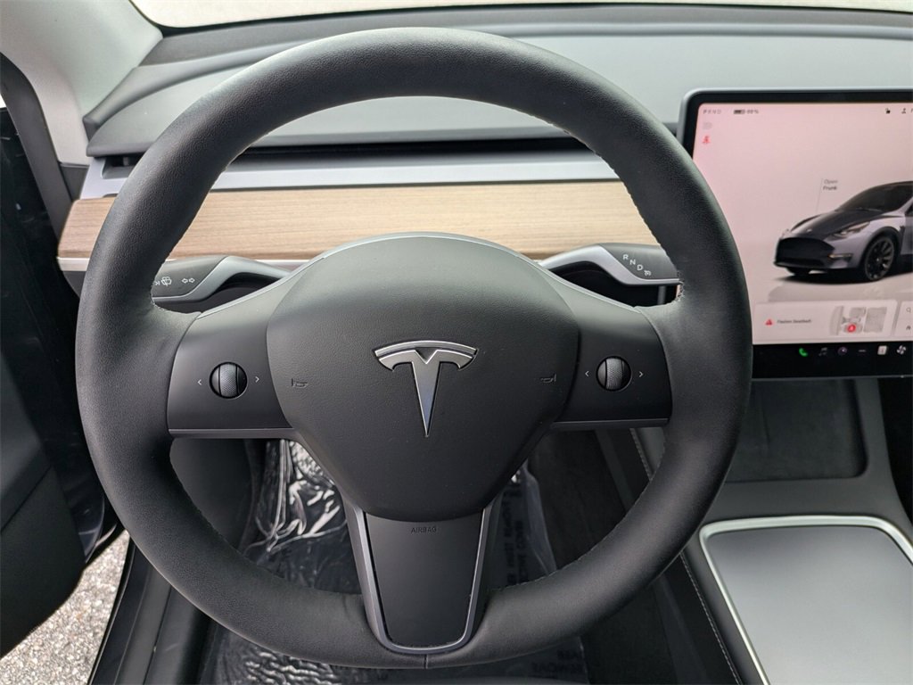 2023 Tesla Model Y Long Range photo 19