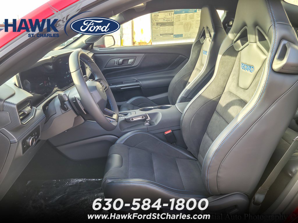 2026 FORD MUSTANG - Image 7