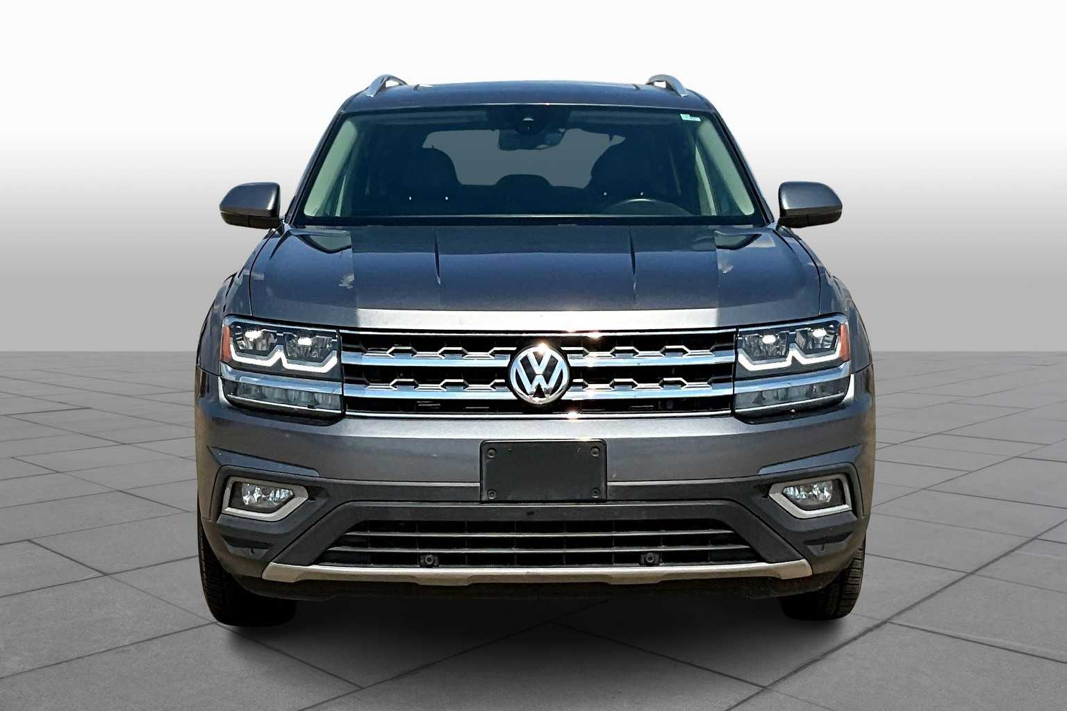2019 Volkswagen Atlas V6 SEL photo 3