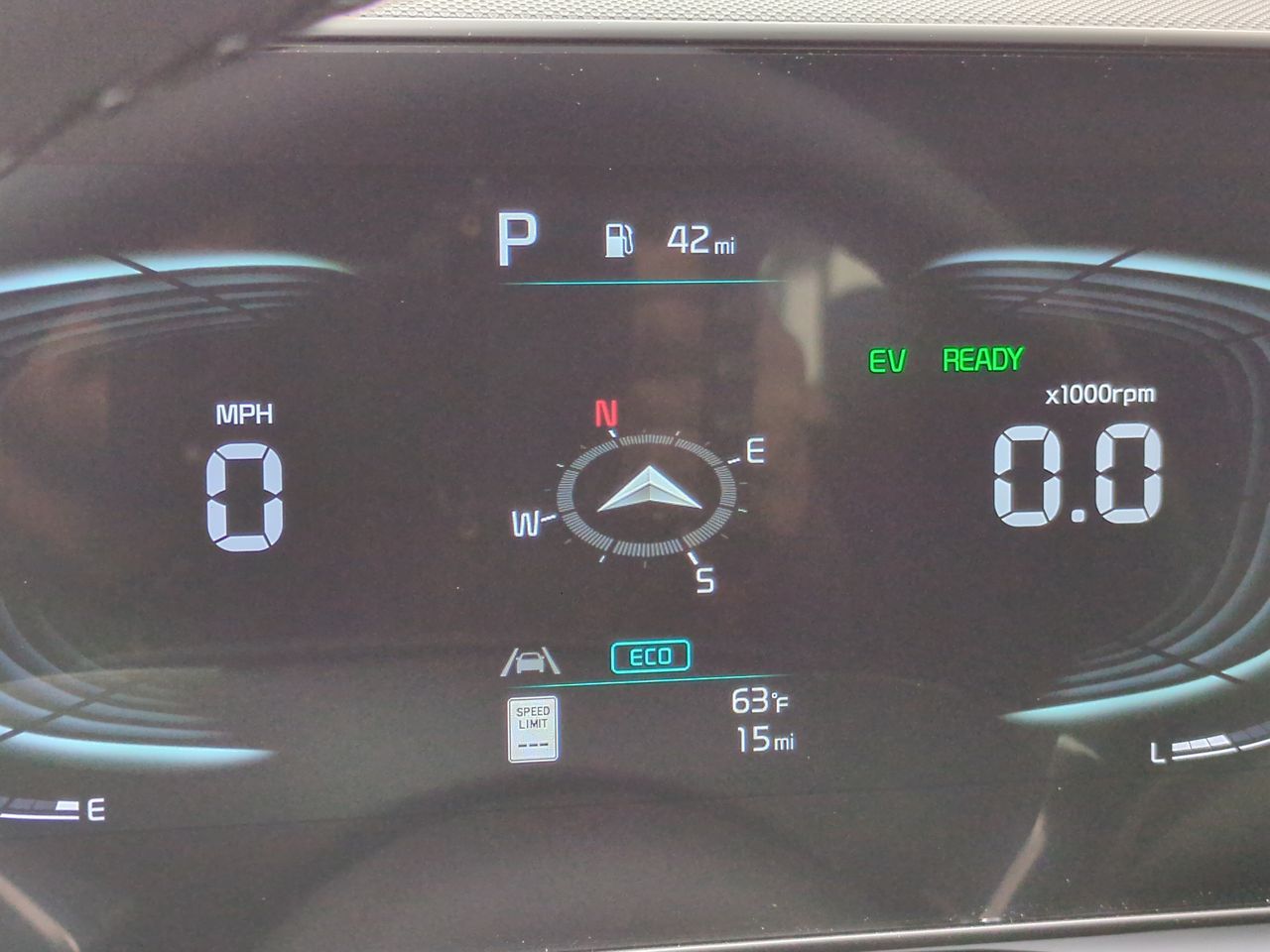 2025 Kia Niro Plug-In Hybrid EX photo 9
