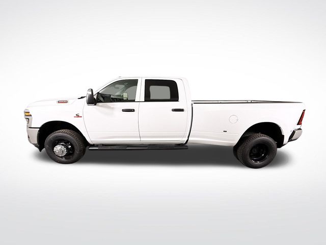 2026 Ram 3500 Tradesman photo 4