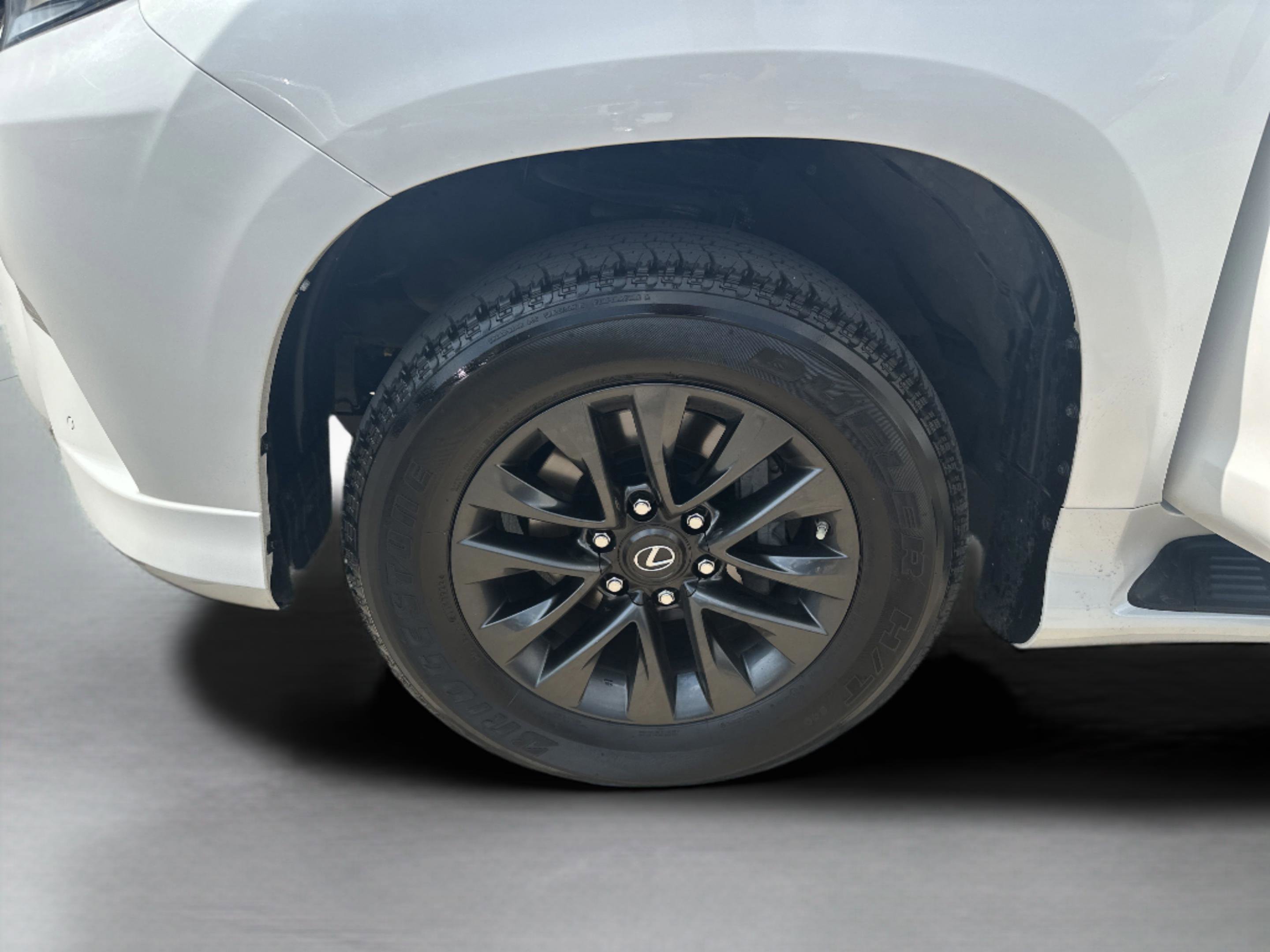 2023 Lexus GX 460 photo 21