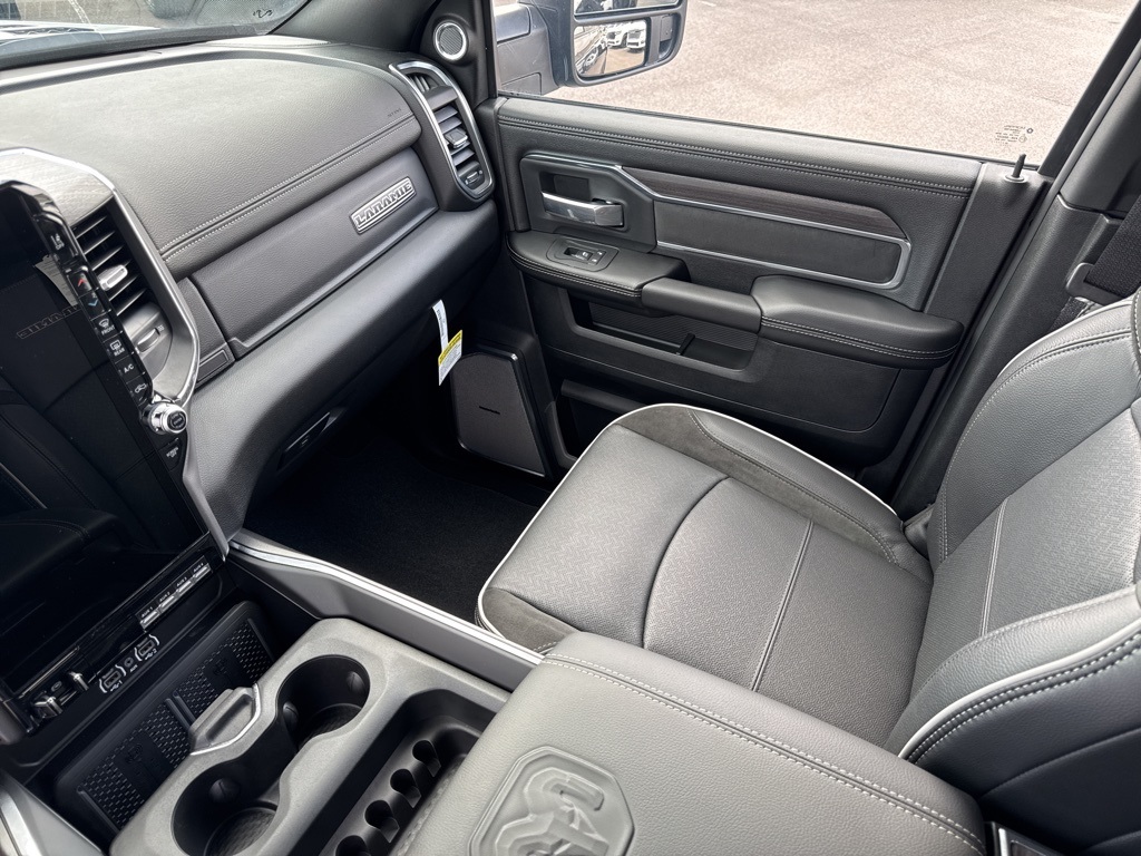 2026 Ram 2500 Laramie photo 35