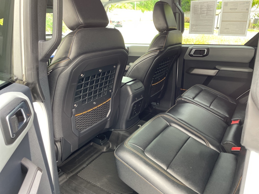 2022 Ford Bronco Badlands photo 6