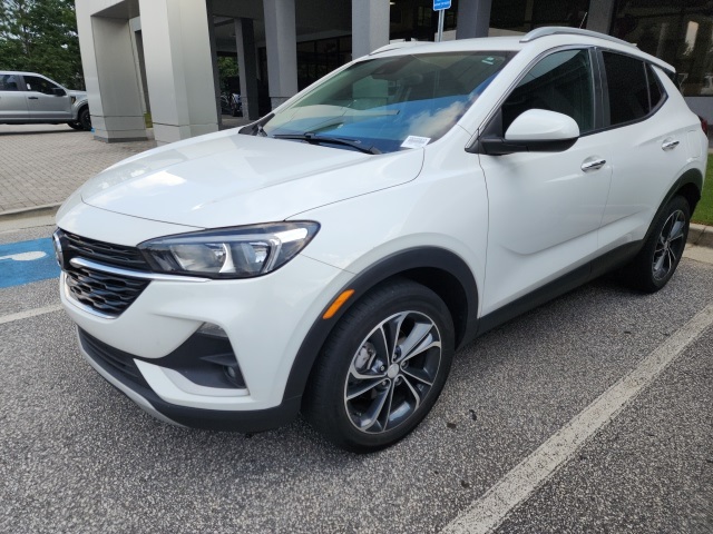 2022 Buick Encore GX Select photo 2