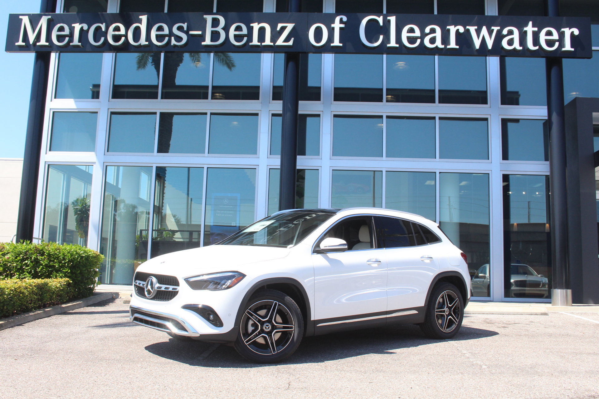 2026 Mercedes-Benz GLA GLA 250's photo