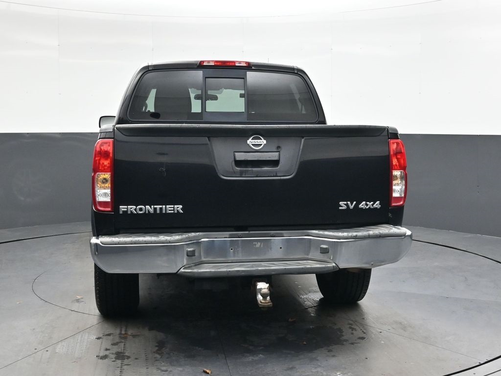 2016 Nissan Frontier SV photo 3