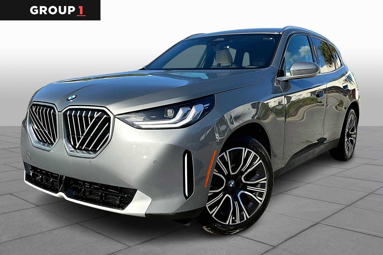 2026 BMW X3 30's photo