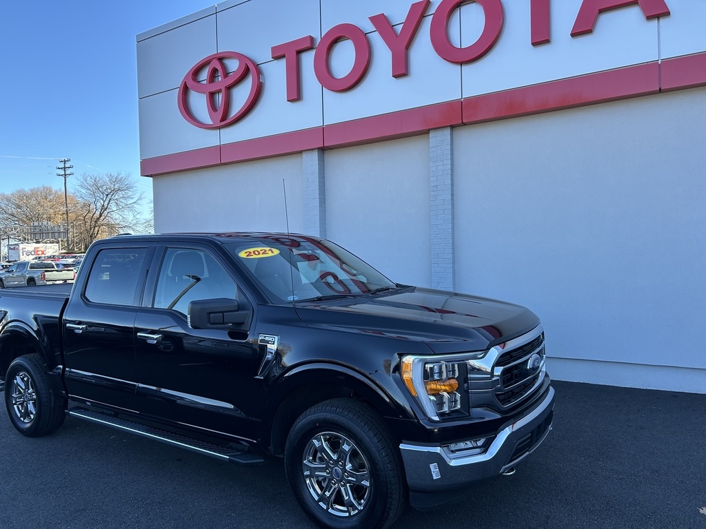 2021 Ford F-150 XLT's photo