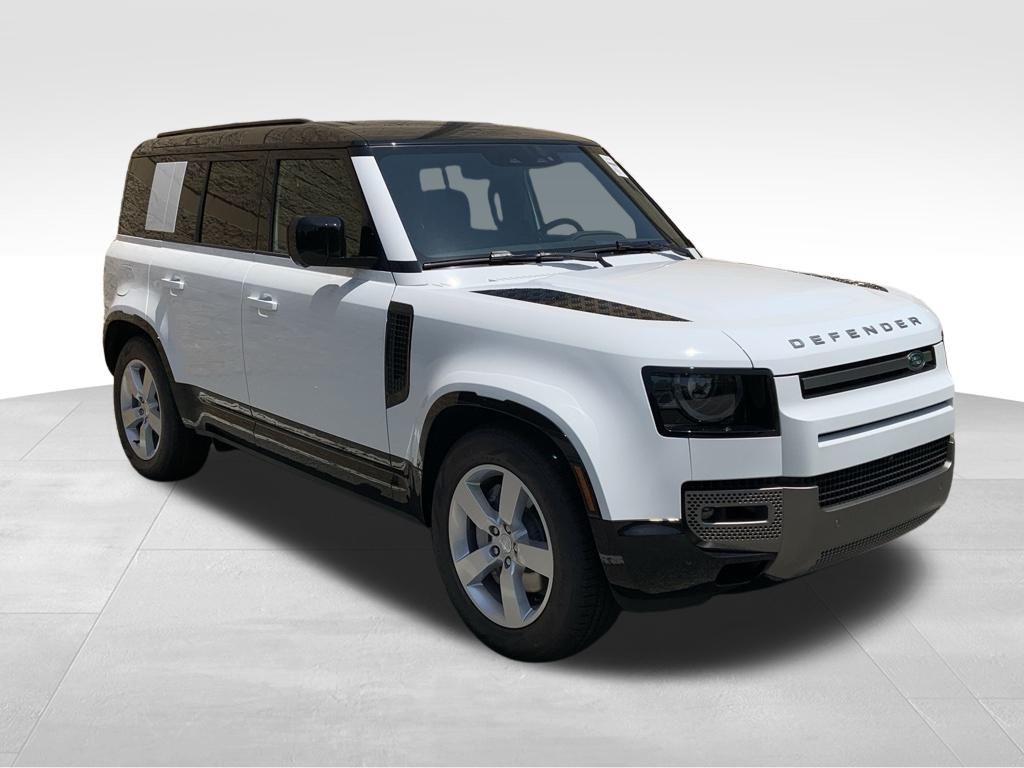 2025 Land Rover Defender 110 X-Dynamic SE photo 3