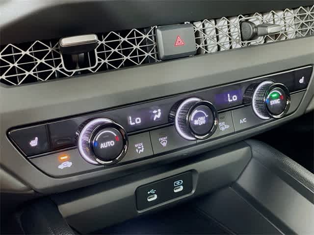 2025 Honda Accord SE photo 17