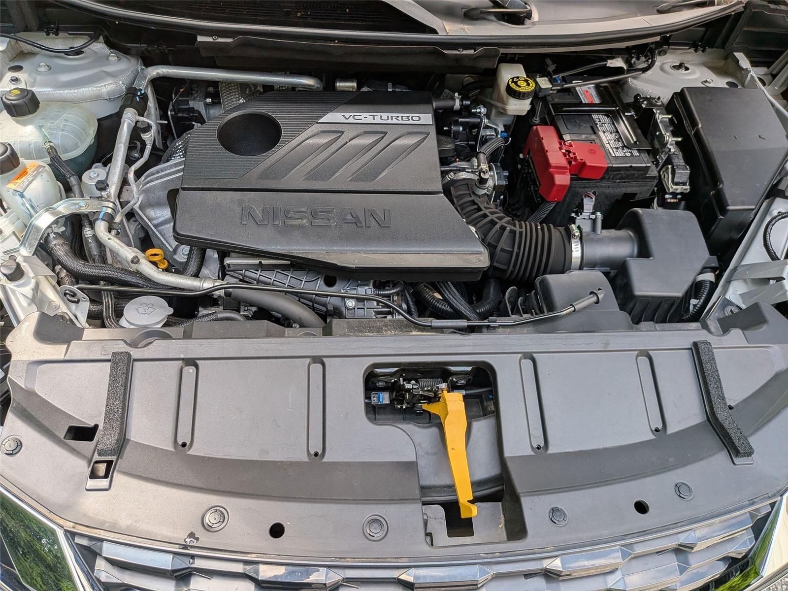 2022 Nissan Rogue SV photo 33
