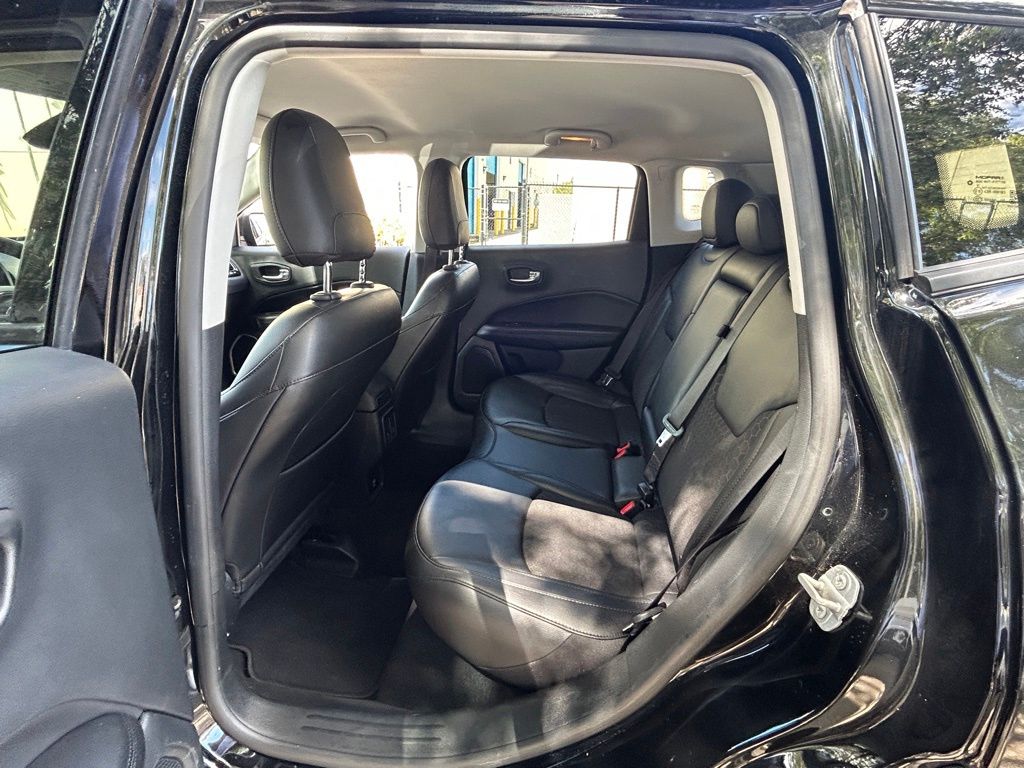 2021 Jeep Compass Altitude photo 28