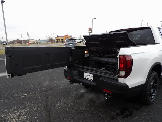 2025 Honda Ridgeline RTL photo 10