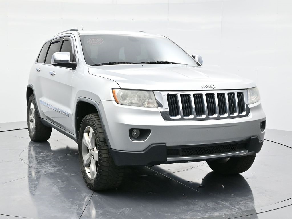 2011 Jeep Grand Cherokee Limited photo 3