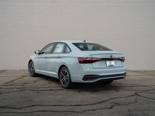 2025 Volkswagen Jetta 1.5T Sport photo 4