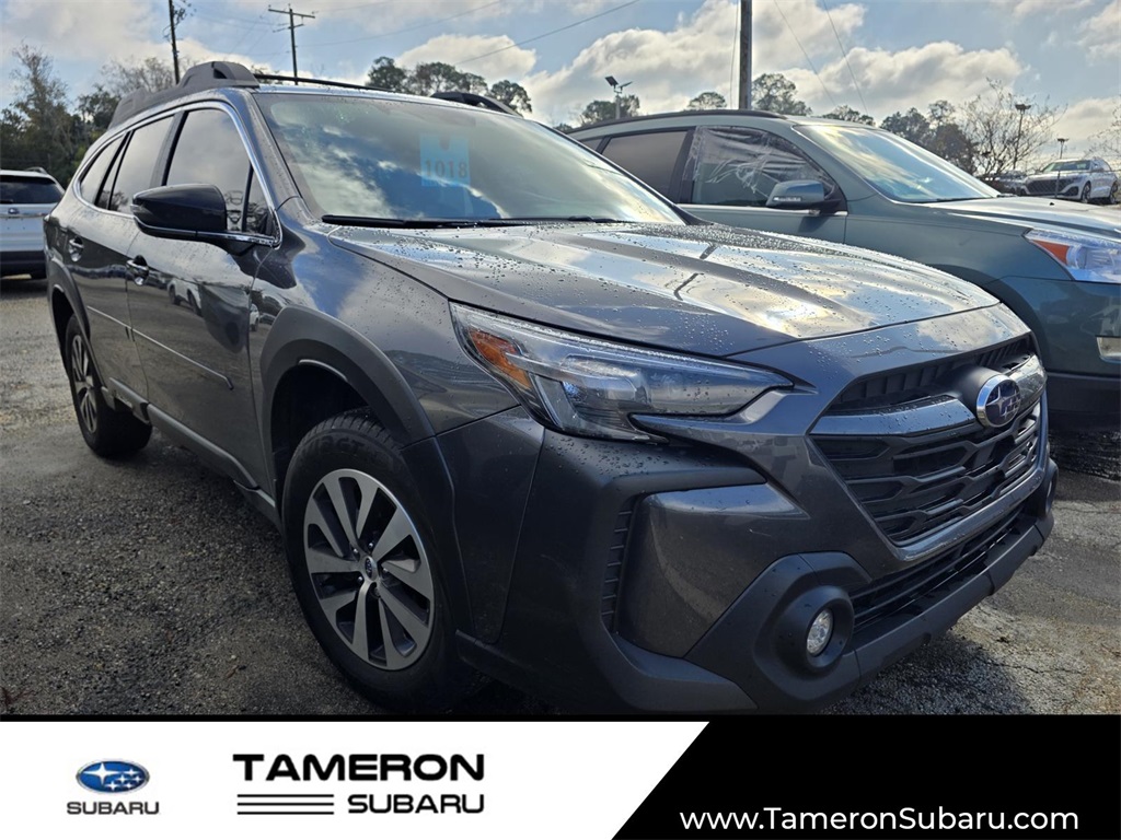 2025 Subaru Outback Premium's photo