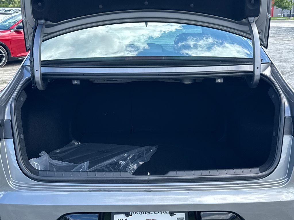 2025 Kia K4 GT-Line photo 17