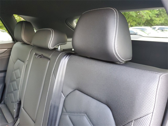 2026 Volkswagen Atlas Cross Sport SE photo 9