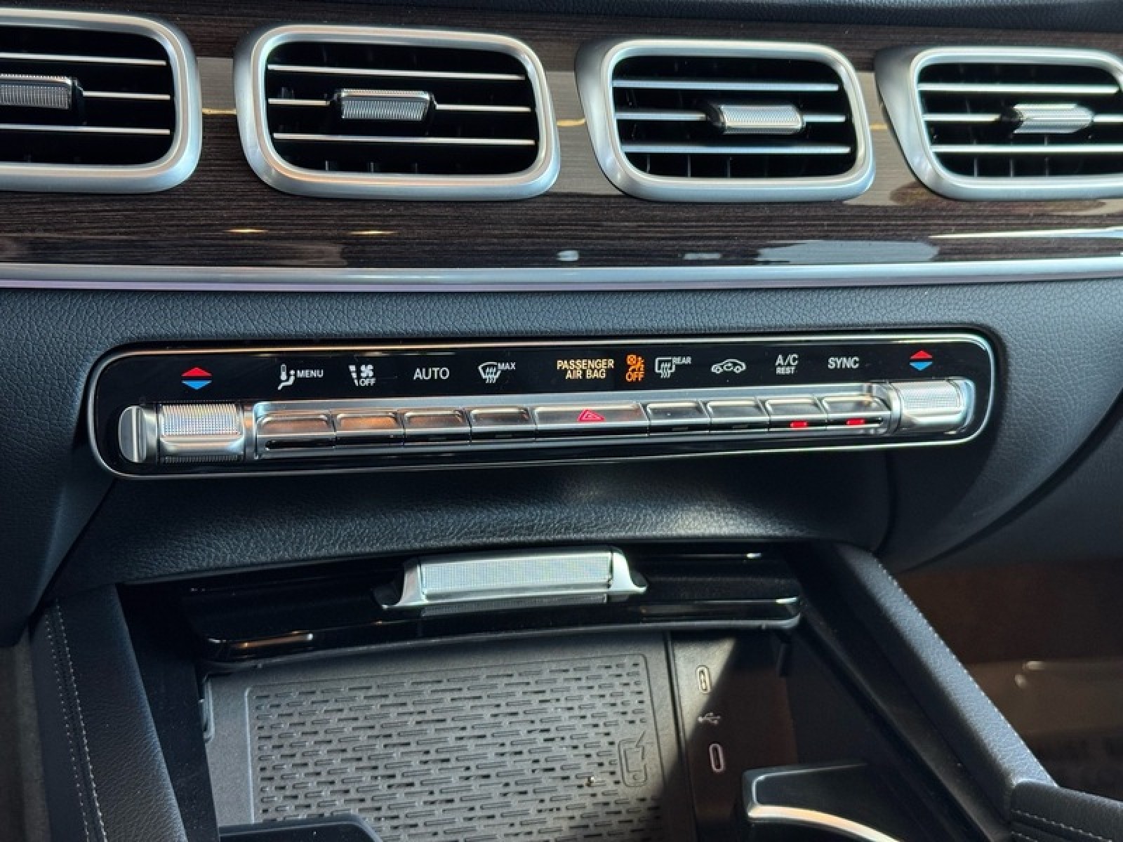 2025 Mercedes Benz GLE 350 4MATIC photo 32