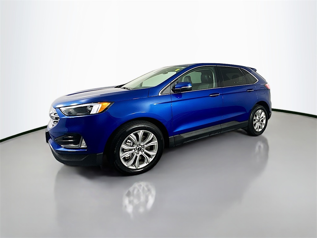 2024 Ford Edge Titanium photo 5