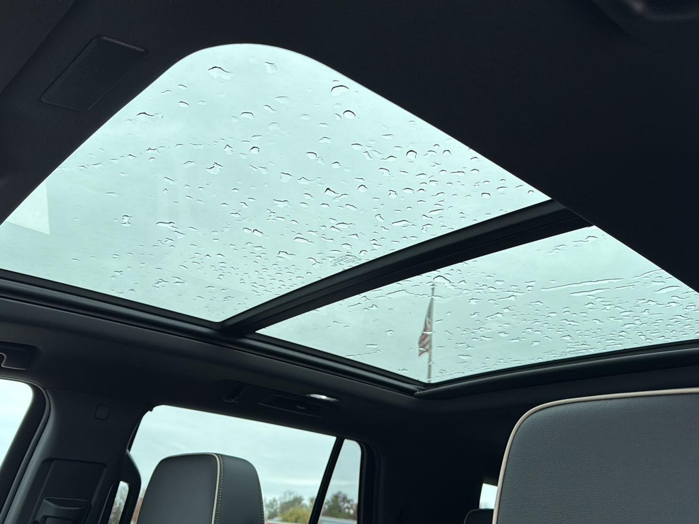 2026 Chevrolet Tahoe Premier photo 3