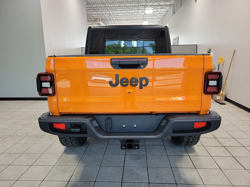 2025 Jeep Gladiator Sport S photo 5