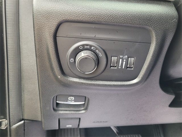 2024 Jeep Grand Cherokee Altitude photo 33