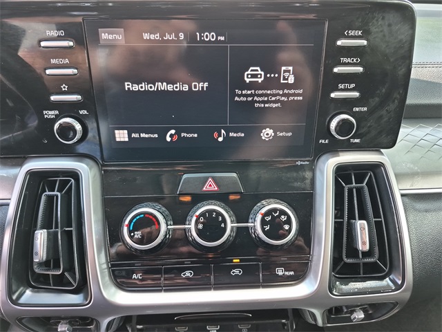 2023 Kia Sorento LX photo 15