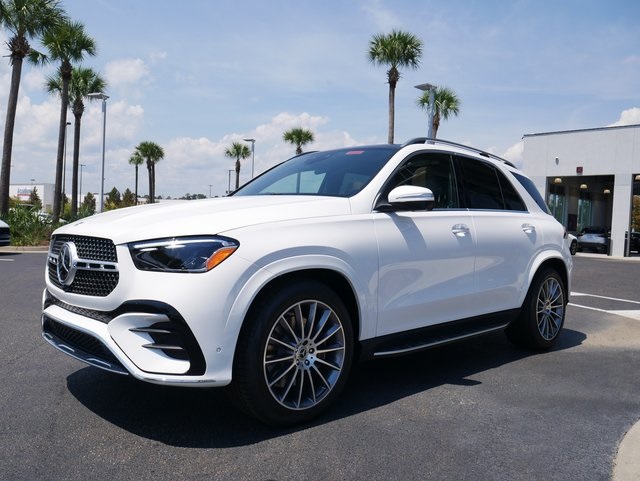 2026 Mercedes Benz GLE 450 4MATIC photo 3
