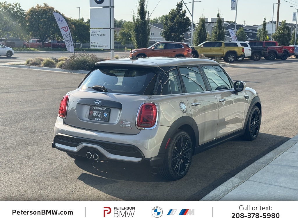2024 Mini Cooper Hardtop S photo 7