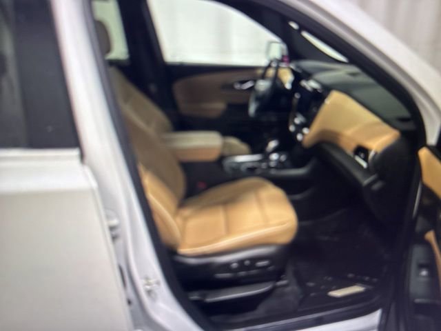 2023 Chevrolet Traverse Premier photo 14