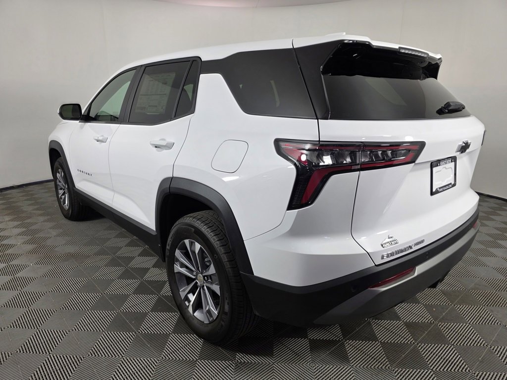 2026 Chevrolet Equinox LT photo 3