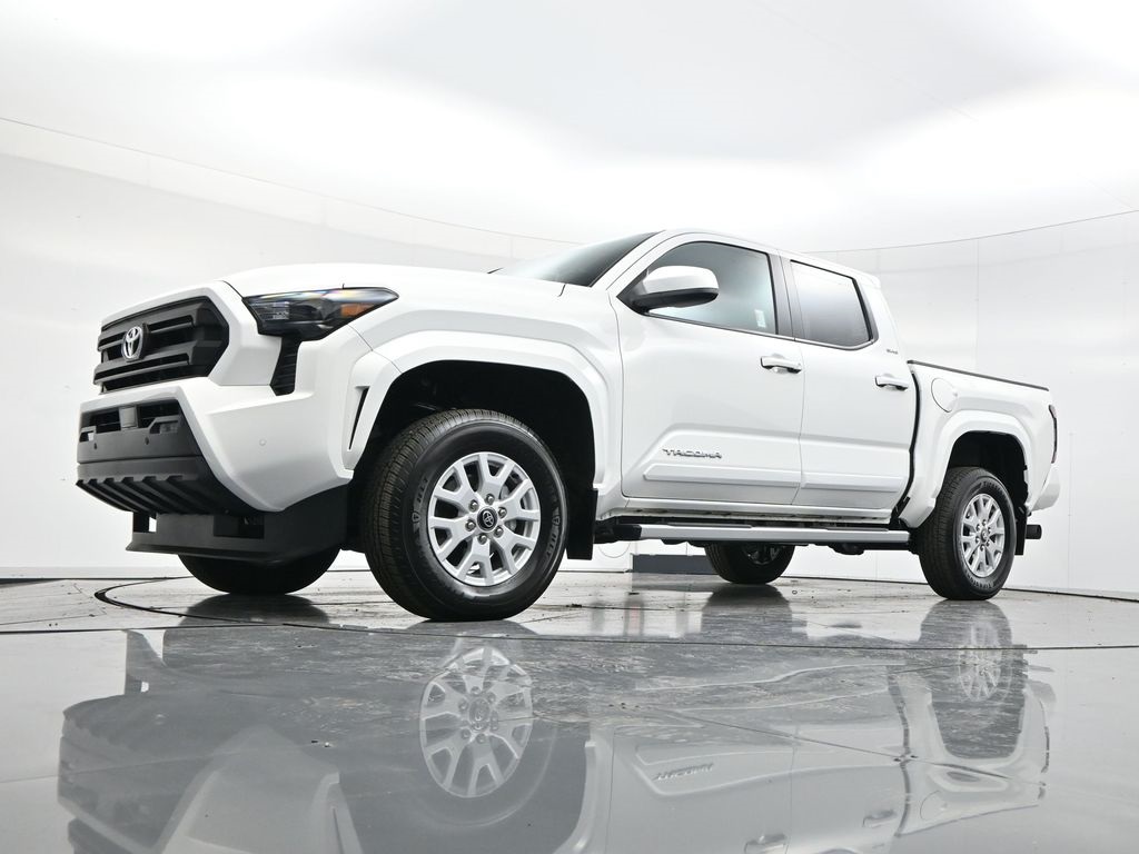 2024 Toyota Tacoma photo 44