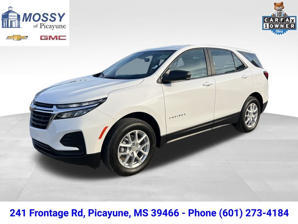 2024 Chevrolet Equinox LS's photo