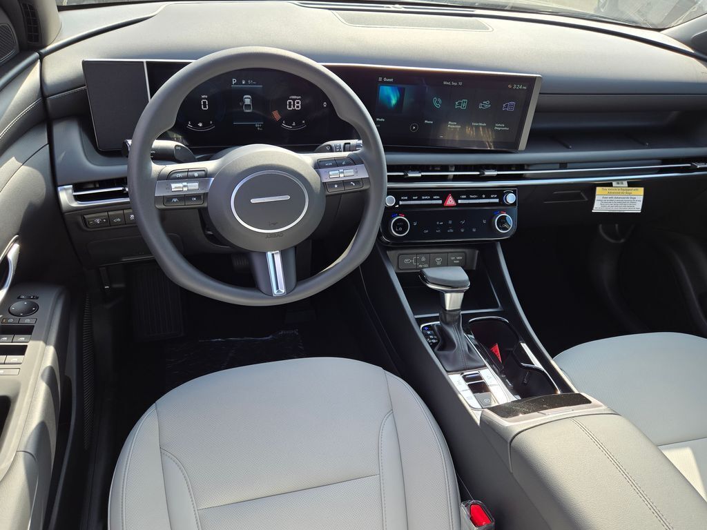 2025 Hyundai Santa Cruz Limited photo 14