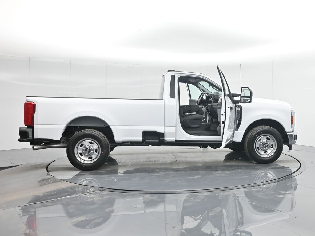 2024 Ford F-350 Super Duty XL