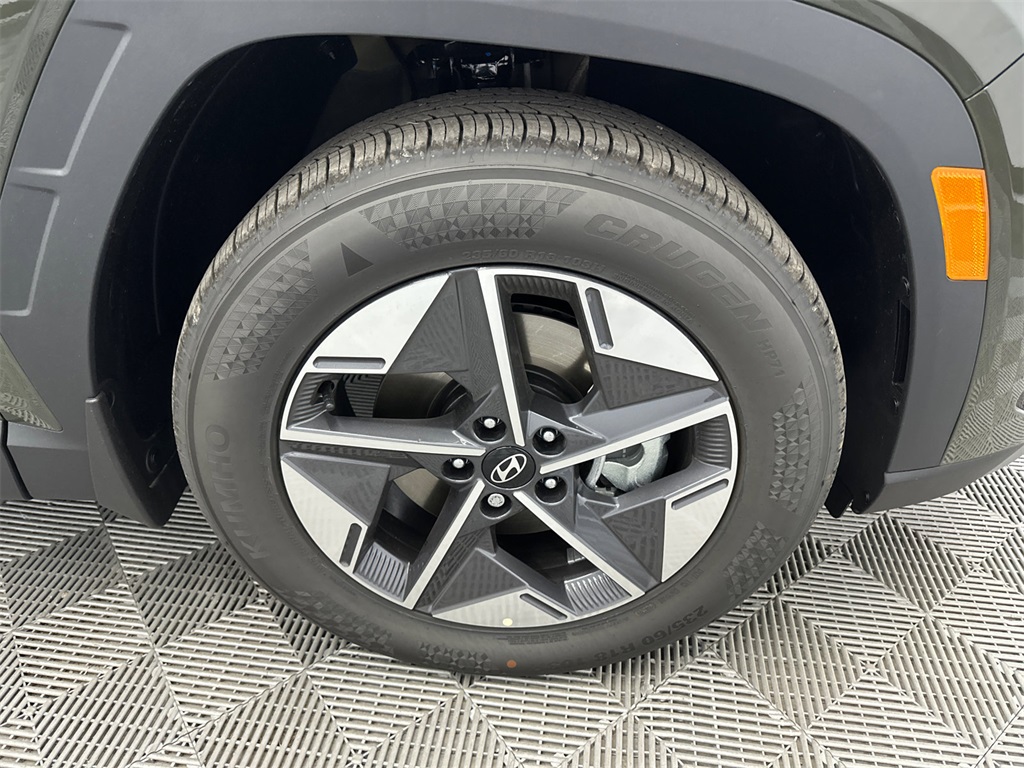 2025 Hyundai Tucson SEL photo 12
