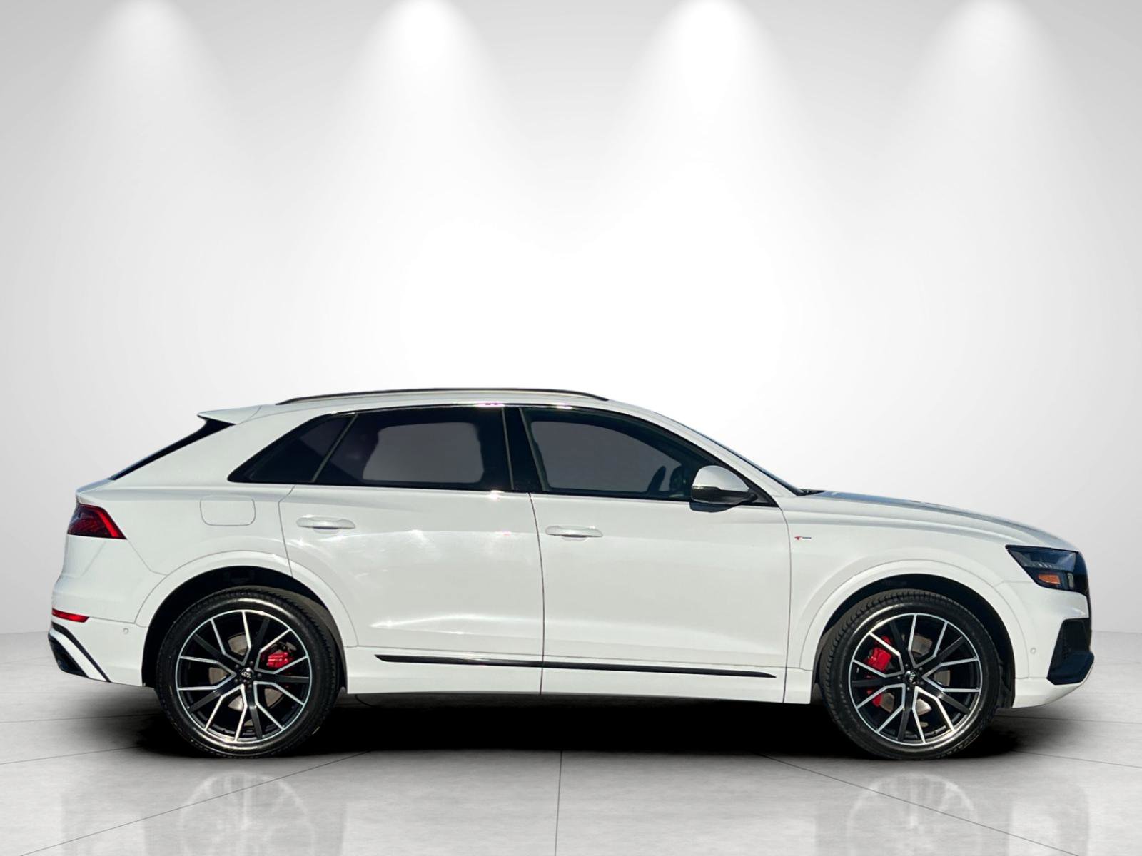 2020 Audi Q8 Prestige 55 photo 4