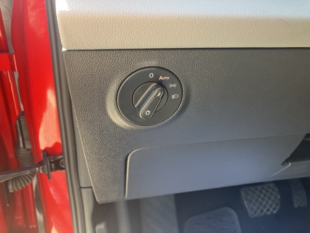 2022 Volkswagen Taos SE photo 29